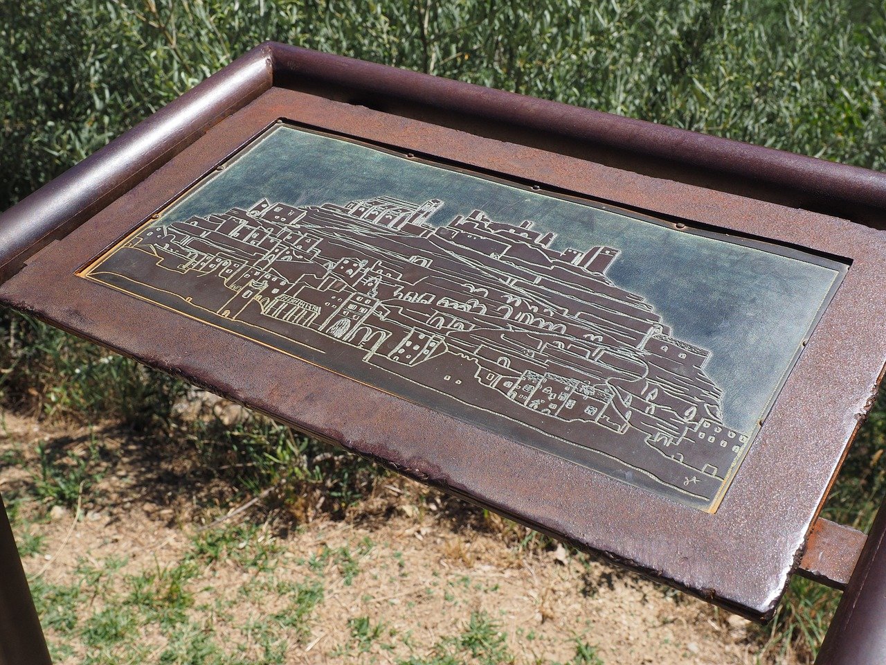 memorial plaques